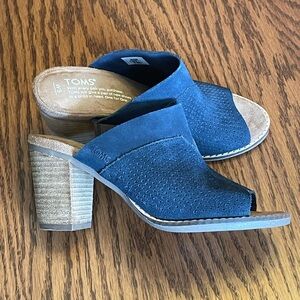 Toms Navy Blue Suede Peep Toe Mules Sandals Size 5